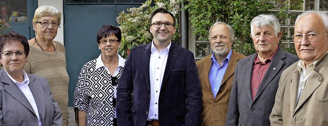 Der neue Vorstand  des VdK in Zell mit...d  Heinz Grether( Kreisvorsitzender).   | Foto: Fotos: Karl-Heinz Rmmele