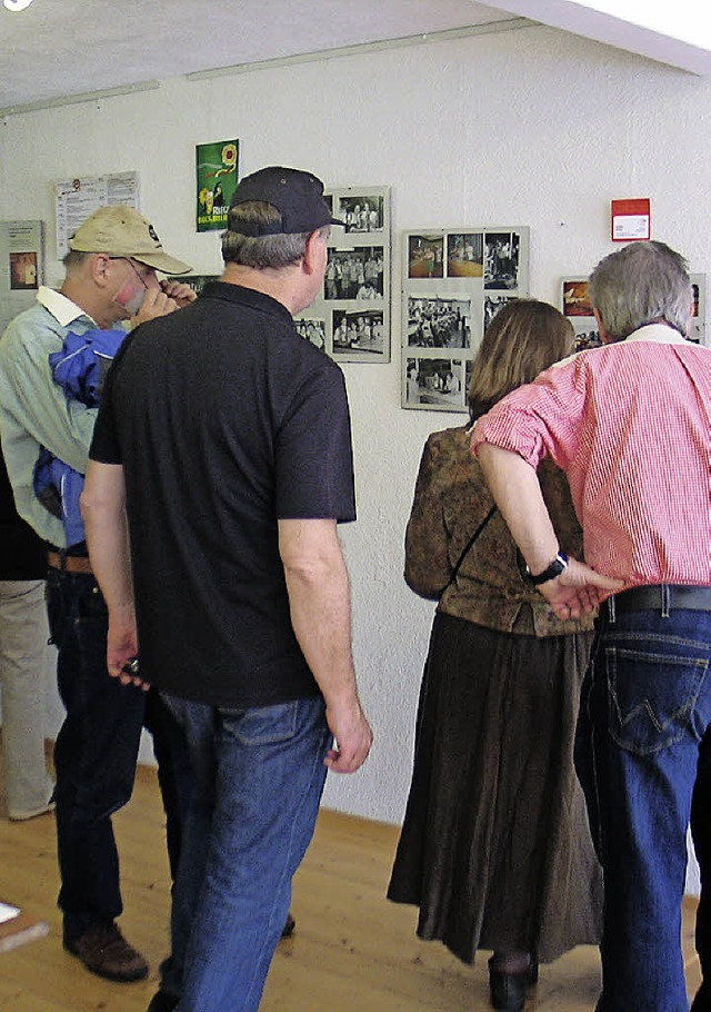 Alte Fotos der Bockbierfeste waren  im...;Kunstwelten im Engel&#8220; zu sehen.  | Foto: Helmut Hassler