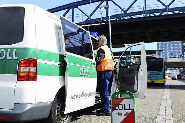 Erste Mindestlohn-Razzien in Freiburg und Kehl