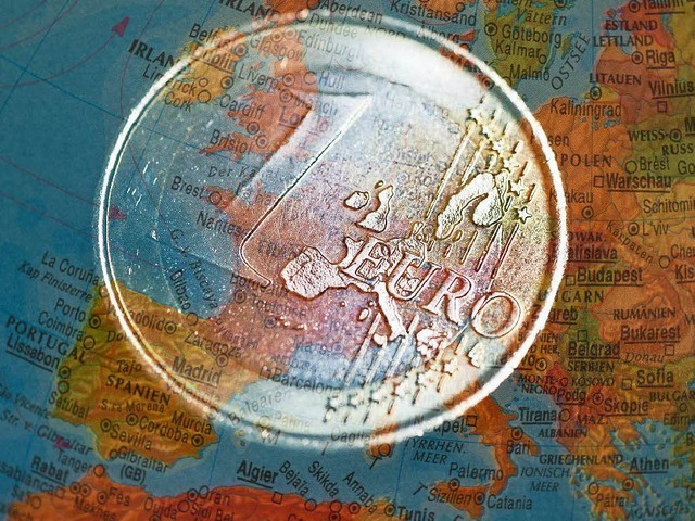Der Markt fr europische Staatsanleih...der Euroschuldenkrise vor drei Jahren.  | Foto: dpa