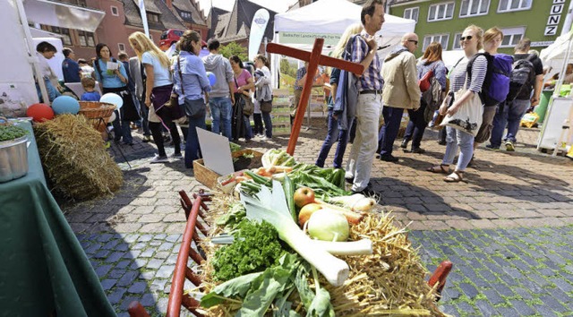 Was die regionale Bio-Landwirtschaft a...f dem Kartoffelmarkt hautnah erleben.   | Foto: Rit Eggstein