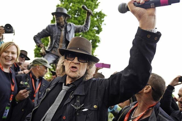 Bronzestatue fr Udo Lindenberg in seinem Geburtsort Gronau