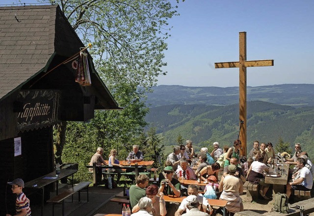 Vespern und den Blick genieen: an der Kapfhtte  | Foto: Christa Weber