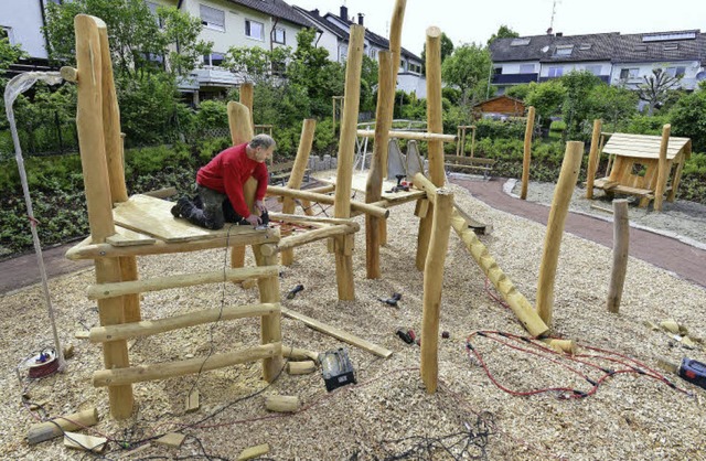 Berthold Allgeier von gleichnamigen Ho...220; in Opfingen noch letzte Hand an.   | Foto: Ingo Schneider