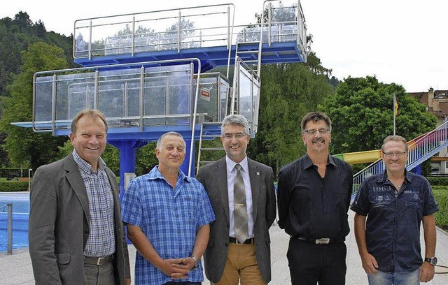 Stadtbauamtsleiter Thomas Gtz (links)...lschen und Peter Althun (von links).   | Foto: Justus Obermeyer