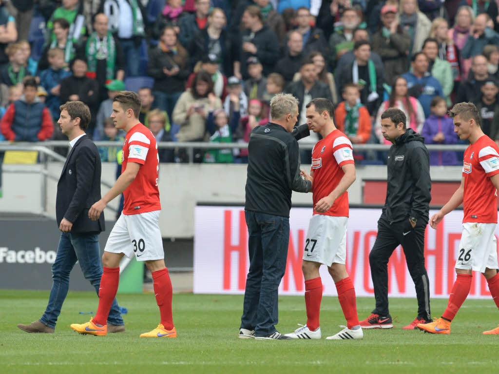 Der SC Freiburg kann in Hannover nicht punkten und steigt in die zweite Liga ab.