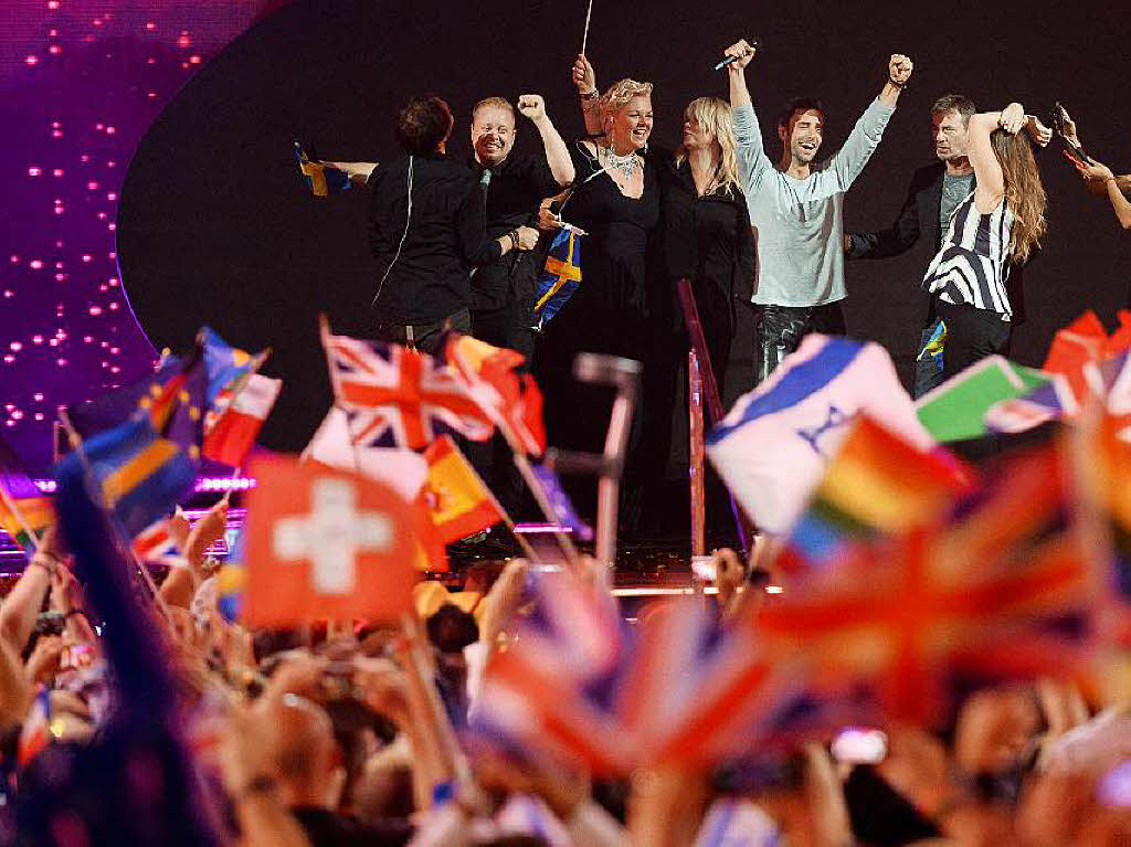 Gewinner des diesjhrigen Eurovision Song Contest 2015 : Der Schwede Mans Zelmerlw