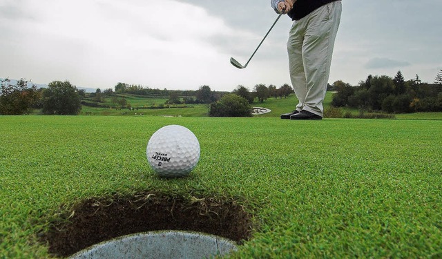 Golfspieler sollen vor Ort auch als bernachtungsgste gewonnen werden.  | Foto: Archivfoto: Siegfried Gollrad