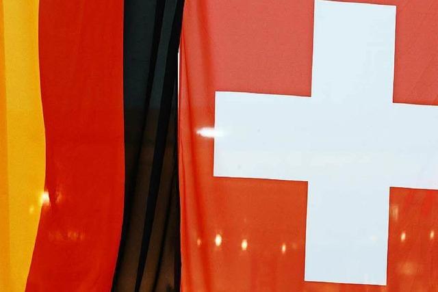 Kritik: Schweiz nennt Namen mglicher Steuerbetrger