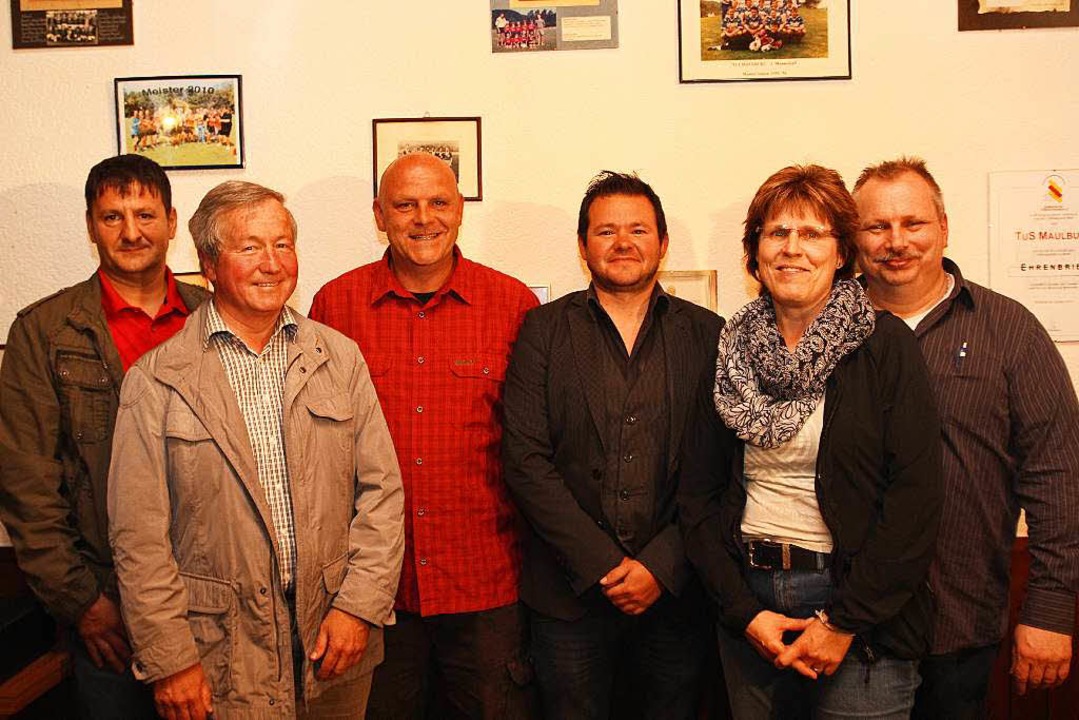 Der neue TuS-Vorstand mit (von links) ... Helm, Nicola Burger und Andreas Paul.  | Foto: Anja Bertsch
