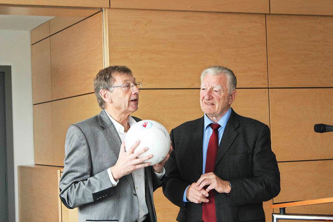 TuS-Präsident Bruno Sahner und Erny Jacky.  | Foto: Anja Bertsch