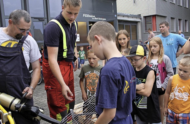 Bei der Feuerwehr hatten die Kinder im...m Programm des Sommerferienprogramms.   | Foto: Archivfoto: Nina Witwicki