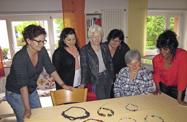 Auf Einladung des Frdervereins Rotes ...Waldkirch eine Schmuck-Werkstatt an.    | Foto: Privat