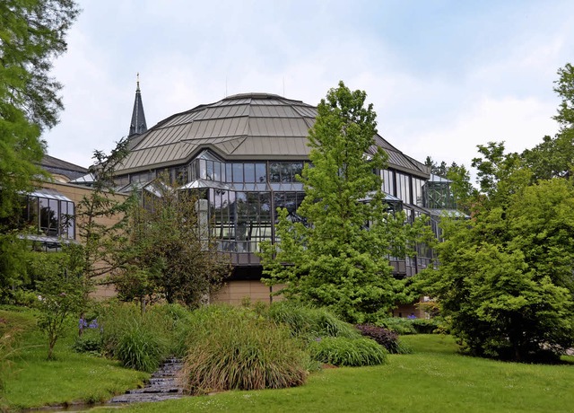 Das Zentrum des Kurbetriebes von Badenweiler: die Cassiopeia Therme   | Foto: Michael Behrendt