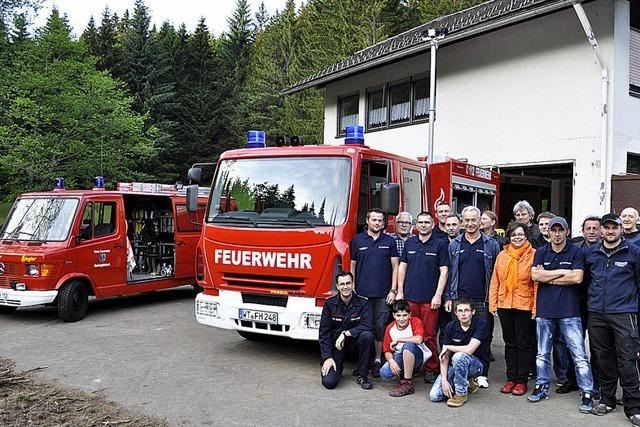 Ein Lschfahrzeug mit vielen Extras