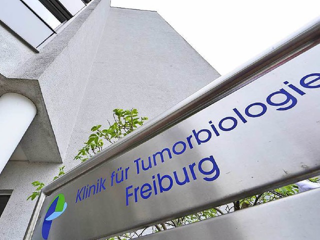 Investoren aus dem In- und Ausland int...ernahme der Klinik fr Tumorbiologie.   | Foto: Michael Bamberger