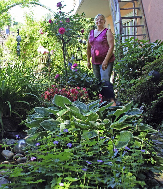 Bei Helga Ghringer im Garten in Kippe...220; und &#8222;Hermann Hesse&#8220;.   | Foto: erika sieberts