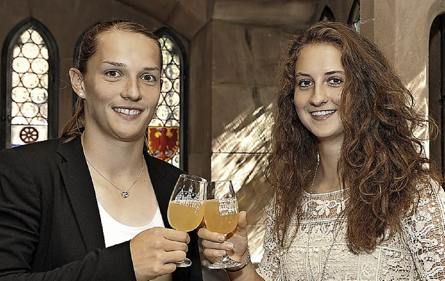 Stoen auf die WM an: Laura Benkarth (links) und Sara Dbritz   | Foto: Eggstein