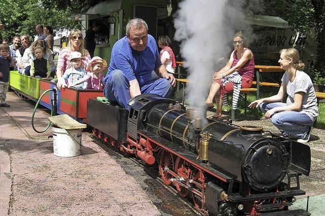 Die Dampfbahn Auenheim bei Kehl fhrt am Sonntag