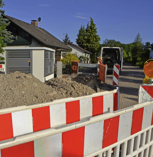 Energiedienst errichtet ein neues Traf...in der Vogesenstrae auf dem Neufeld.   | Foto: Ingrid Bhm-Jacob