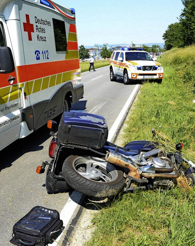 Auf der B34 bei Herten ist es am Freit...eteiligung eines Motorrades gekommen.   | Foto: Vollmar