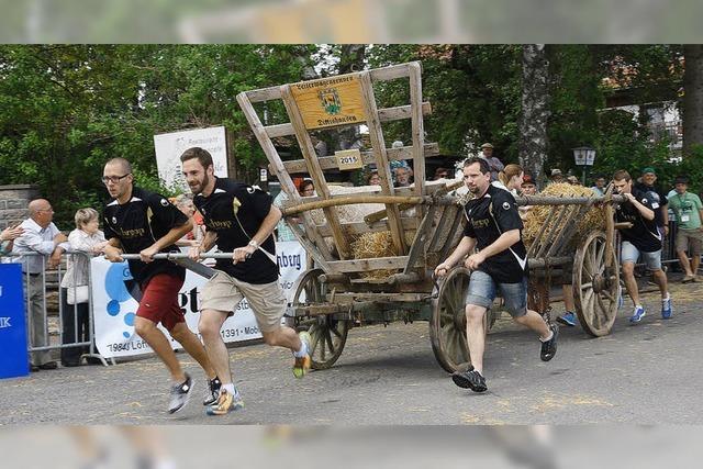 Einige Leiterwagenteams liefen hei