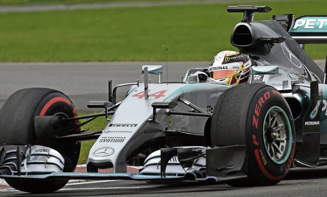 berlegener Sieger in Kanada: Weltmeister Lewis Hamilton    | Foto: AFP