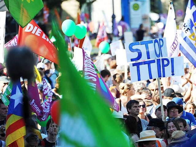 Auch anlsslich des G-7-Gipfels  wird ...chen &#8211; gegen TTIP demonstriert.   | Foto: DPA
