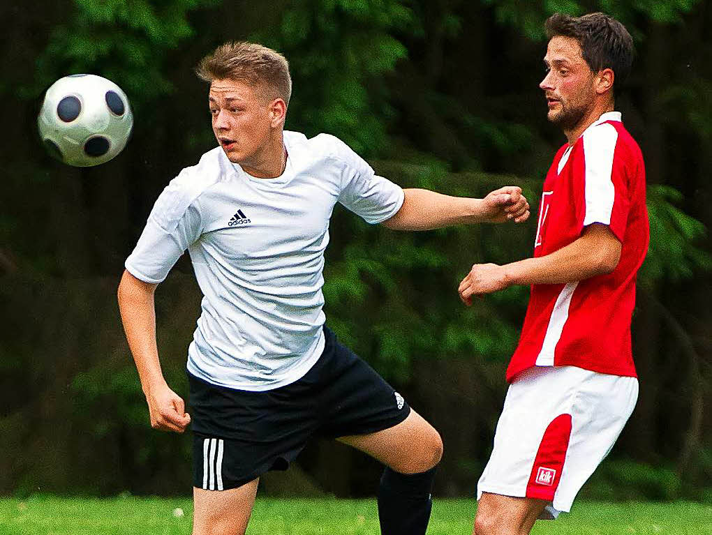 Prächtige Stimmung herrschte bei der Beachparty in Wittlekofen. Das Fußballspiel Wittlekofen gegen Wellendingen konnten die Gastgeber für sich entscheiden. Prächtige Stimmung herrschte bei der Beachparty in Wittlekofen. Das Fußballspiel Wittlekofen gegen Wellendingen konnten die Gastgeber für sich entscheiden.