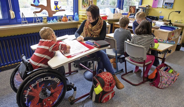 Dass Kinder mit und ohne Behinderung g...ist einer der Schwerpunkte des Plans.   | Foto: dpa