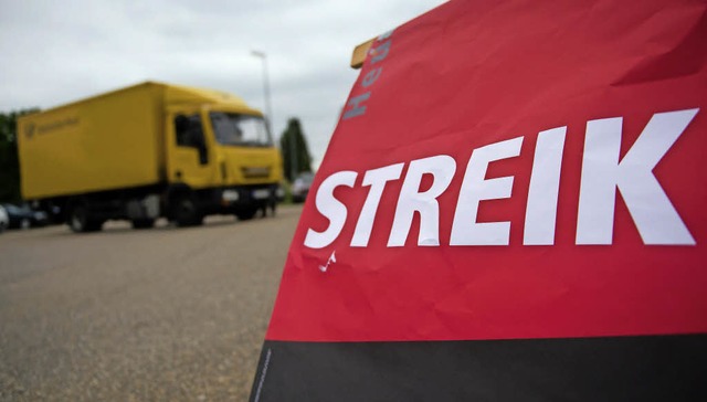 Der Poststreik ist in Lahr angekommen   | Foto: Symbolfoto: Daniel Naupold/DPA