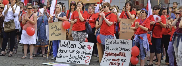Am 13. Mai haben Erzieher/innen und So...iter/innen in Offenburg demonstriert.   | Foto: Rudolf/Storck