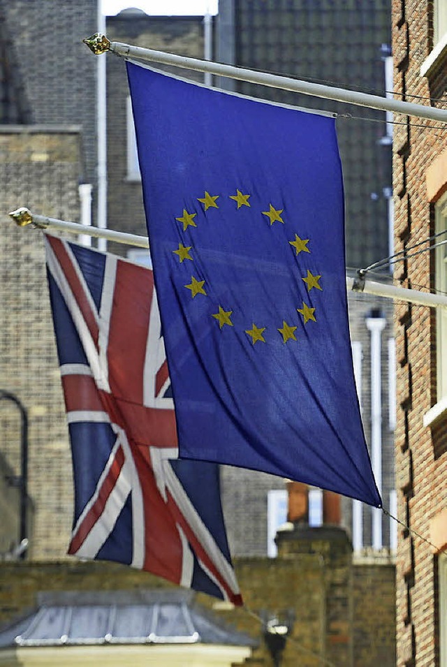 Ob Grobritannien in der EU bleibt, entscheidet  sich 2016.     | Foto: dpa