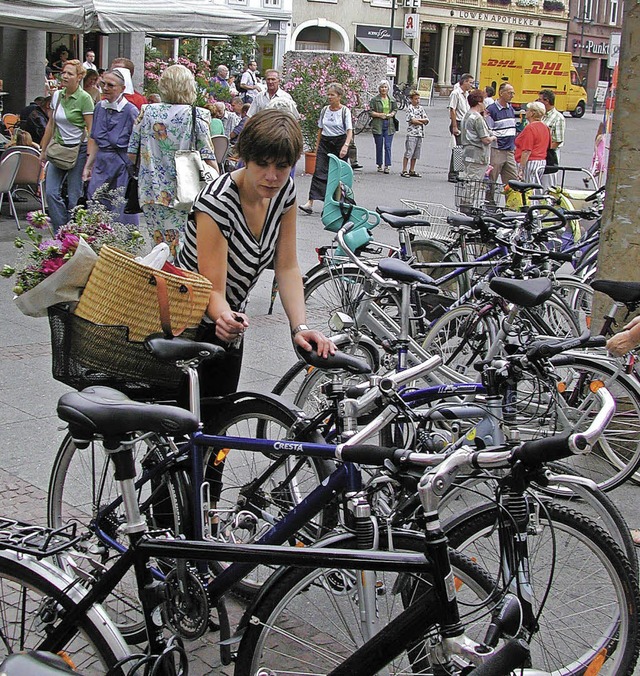 Einkaufen mit dem Fahrrad: In Lrrach ... die Verkehrsplne frs Brennet-Areal.  | Foto: Archivfoto: Britta Wieschenkmper