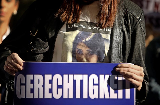 Was ist eine gerechte Strafe? Im Tugce...t vor einer schwierigen Entscheidung.   | Foto: dpa