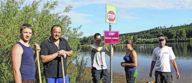 Mitglieder des Angelsportvereins Brun...le, Dina Durl und Jrgen Zirlewagen.    | Foto: Rademacher