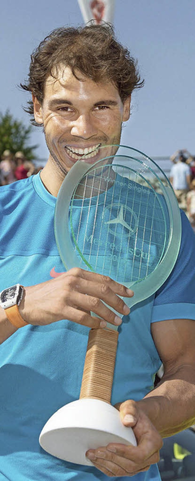 Freut sich ber die Trophe in Stuttgart: Rafael Nadal    | Foto: dpa