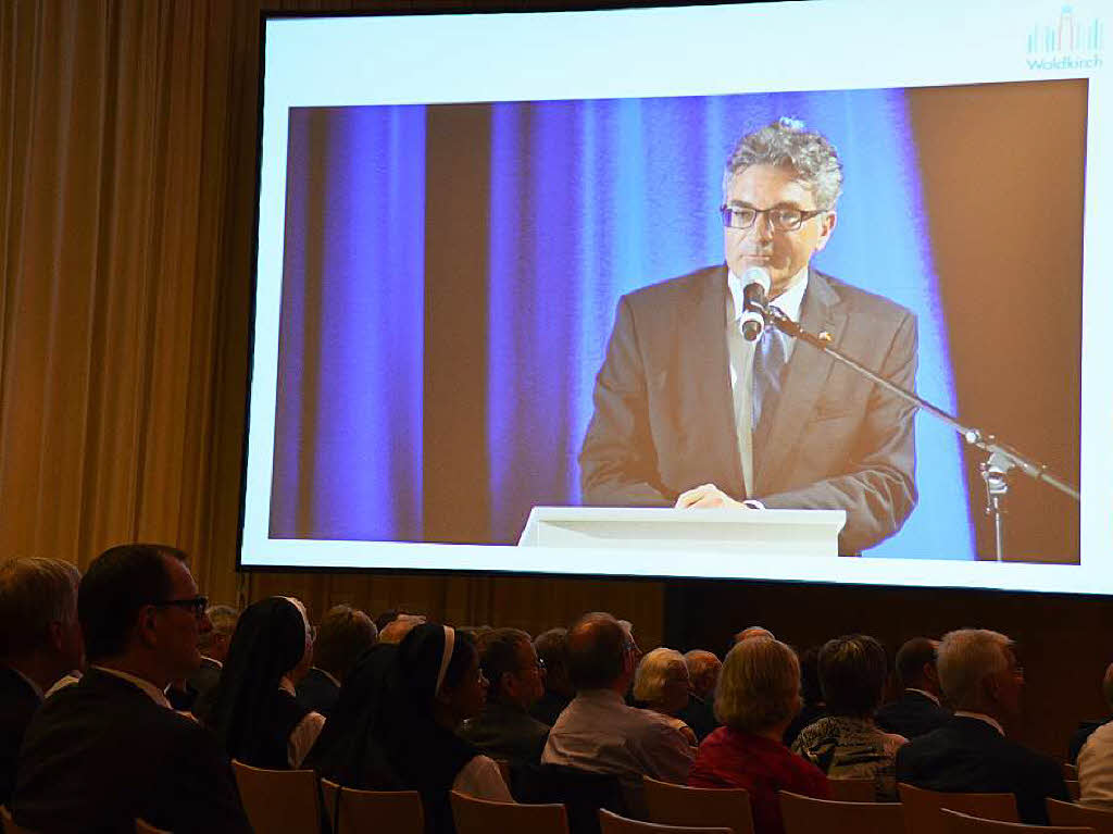 Freiburgs OB Dieter Salomon sprach auch im Auftrag des Deutschen Städtetags. Freiburgs OB Dieter Salomon sprach auch im Auftrag des Deutschen Städtetags.