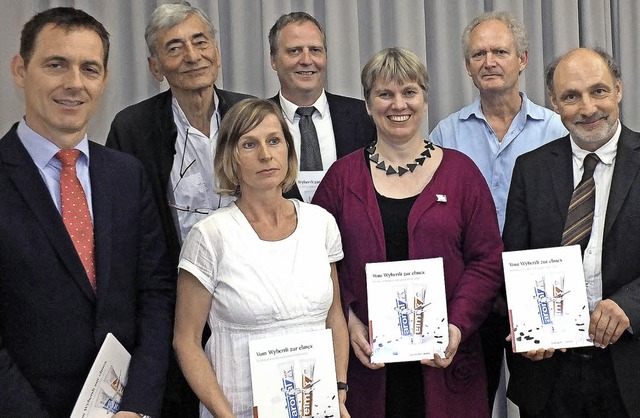 Die Geschichte von Gaba im Lrracher H... Wolfgang Gckel und Markus Moehring.   | Foto: Martina David-Wenk