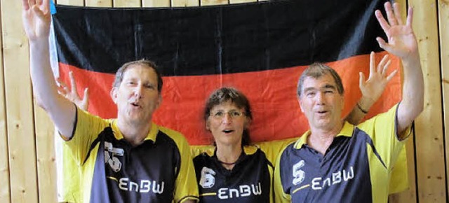 Hartmut, und Nadja Nbling sowie Gerha...den Deutschen Indiacameisterschaften.   | Foto: Privat
