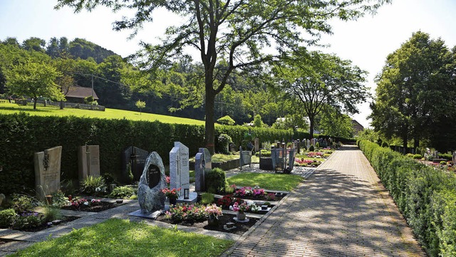 Der Friedhof in Kuhbach soll neu geordnet und bergwrts erweitert werden.   | Foto: Christoph Breithaupt