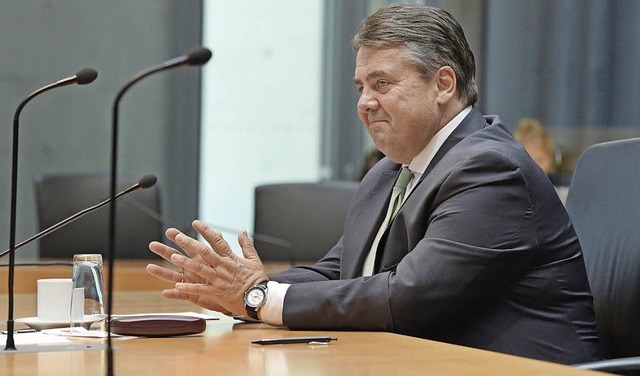 Heikle Aussage: Gabriel vor dem Untersuchungsausschuss   | Foto: dpa