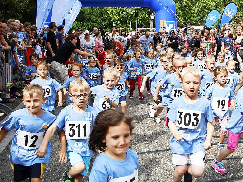 Mehr als 300 Kinder und Jugendliche gingen beim Sonnwendlauf in Seelbach an der Start