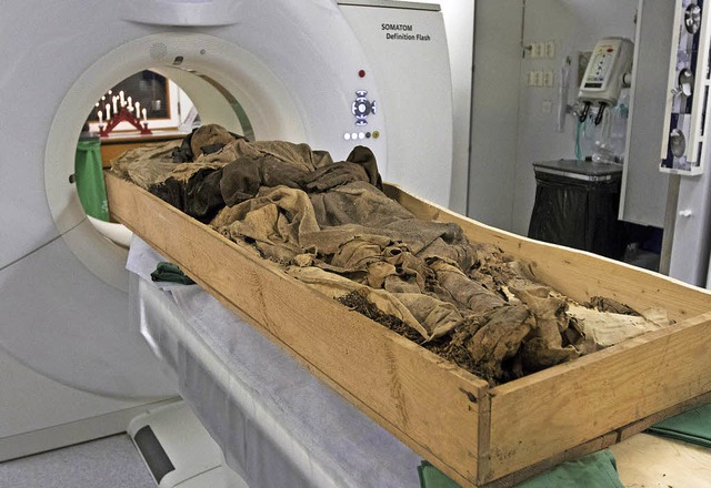 Eine der besterhaltenen Leichen aus de...r mumifizierte Bischof Peder Winstrup   | Foto: dpa