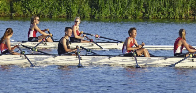 Die Breisacher Ruderjugend trainierte auf dem franzsischen Fluss Saonne.   | Foto: Privat