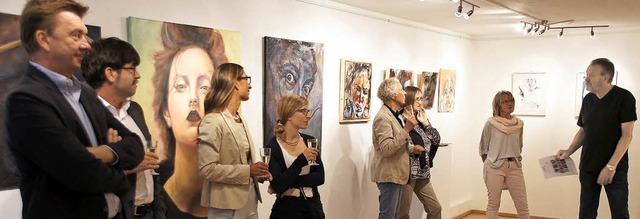 Vernissage in der Galerie Alpha 7: Ach...s &#8211; Faces&#8220; ihre Werke aus.  | Foto: Ilona Hge