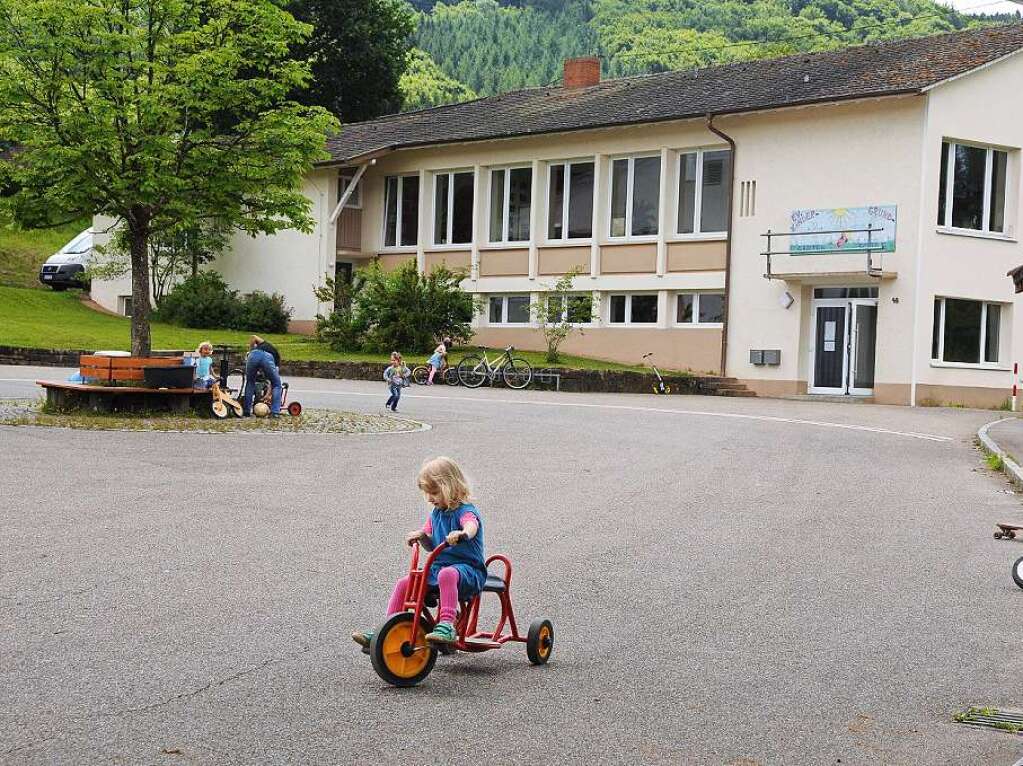 Ein quicklebendiges Dorf, das Schule macht, ist Weitenau. Ortsvorsteherin Freya Bachmann findet vor allem den Zusammenhalt der rund 550 Einwohner typisch fr Weitenau.