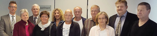 Personalleiter Braun und OB Dietz (hin...hulte und  Manfred Kossig (von links)   | Foto: zVg