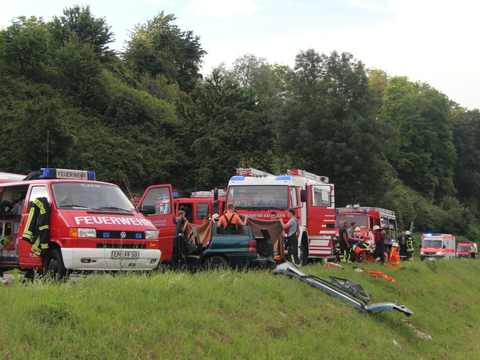 Zahlreiche Rettungskräfte waren an dem Einsatz beteiligt.  | Foto: Horst David