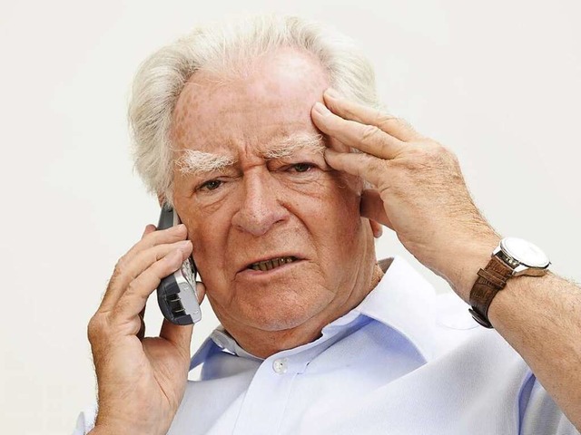 Das Ziel der Betrger: Senioren am Telefon. (Symbolbild)  | Foto: Fotolyse / Fotolia.com